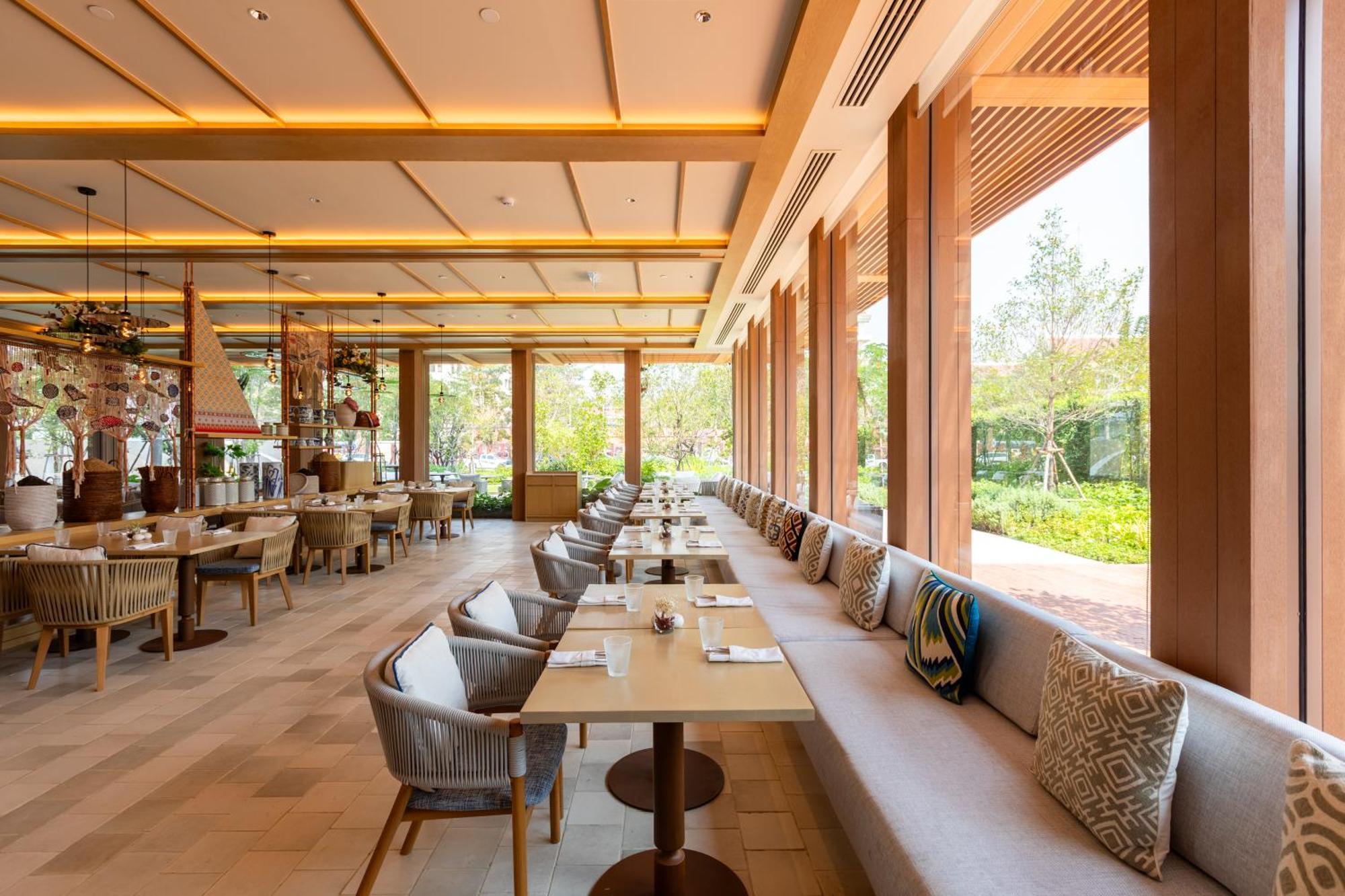 Centara Ayutthaya Hotel Exterior foto